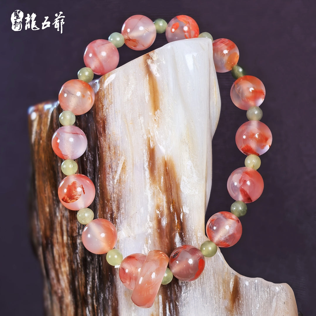 Super Dust-Free & Spiritually Lustrous (Icy Red Agate and Tourmaline Bracelet)